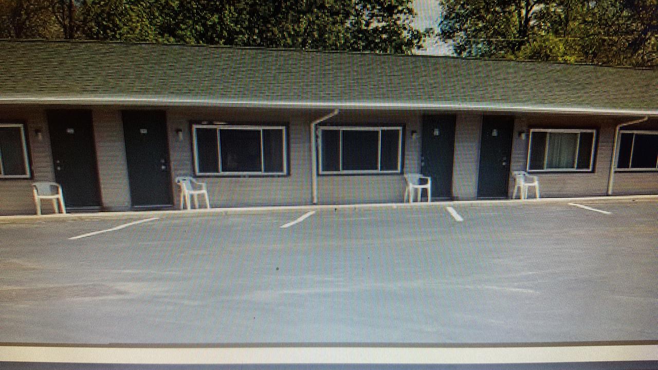 Relax Inn Montour Falls Exterior foto
